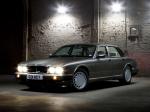 Jaguar XJR 1988 года